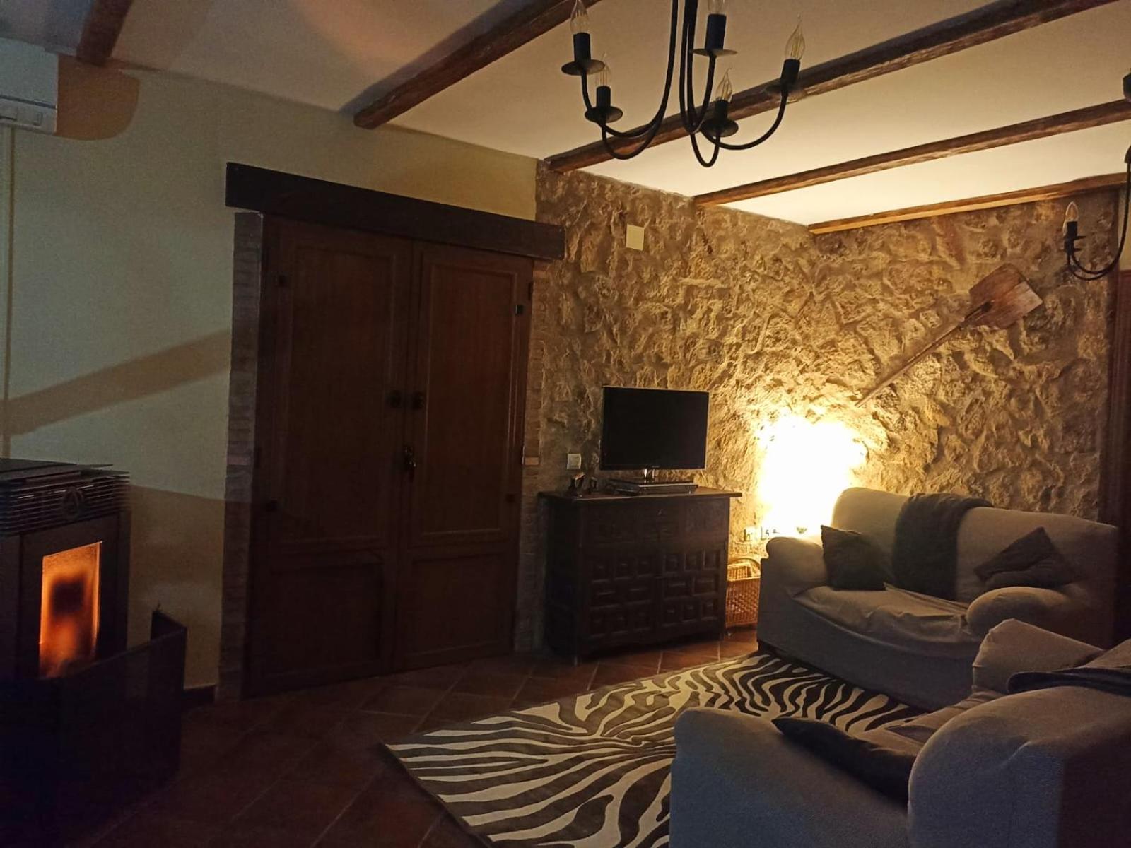 Casa Rural Balcon Del Camino Viejo วาเลนเซีย เด อัลคานทารา ภายนอก รูปภาพ