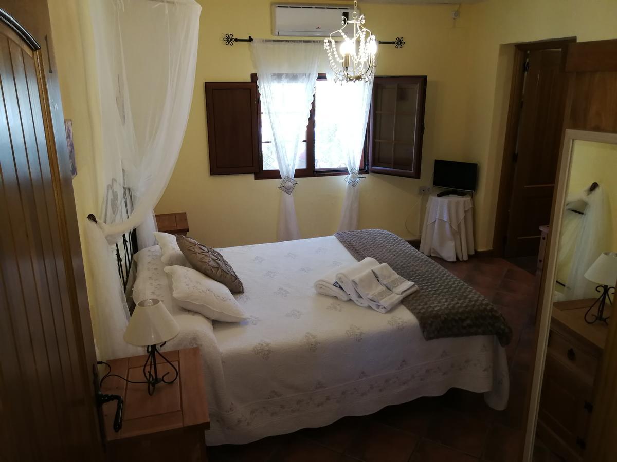 Casa Rural Balcon Del Camino Viejo วาเลนเซีย เด อัลคานทารา ภายนอก รูปภาพ